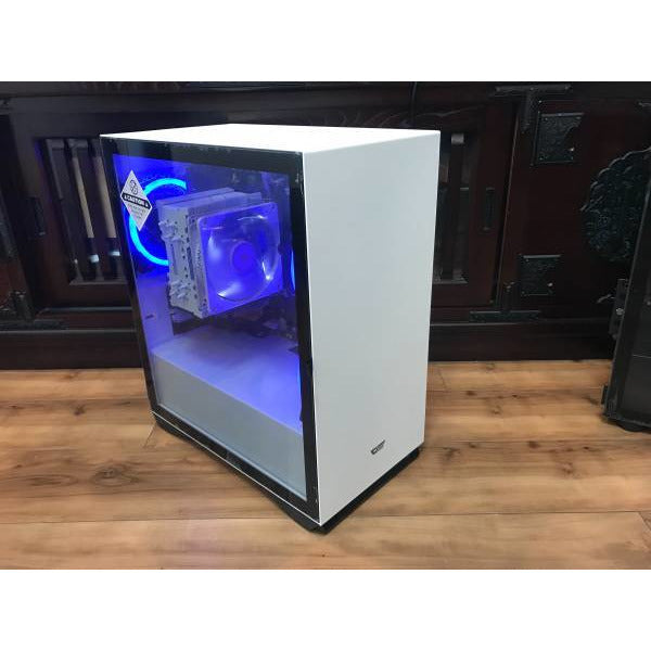 The Phantom is the cheapest gaming rig you'll find that will make any gamer proud!
