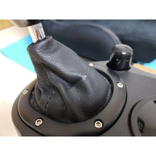 Load image into Gallery viewer, Used Logitech G29 + Playseat
